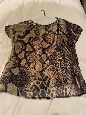ANN MASHBURN Brown Snake-Print Short Sleeve Blouse
